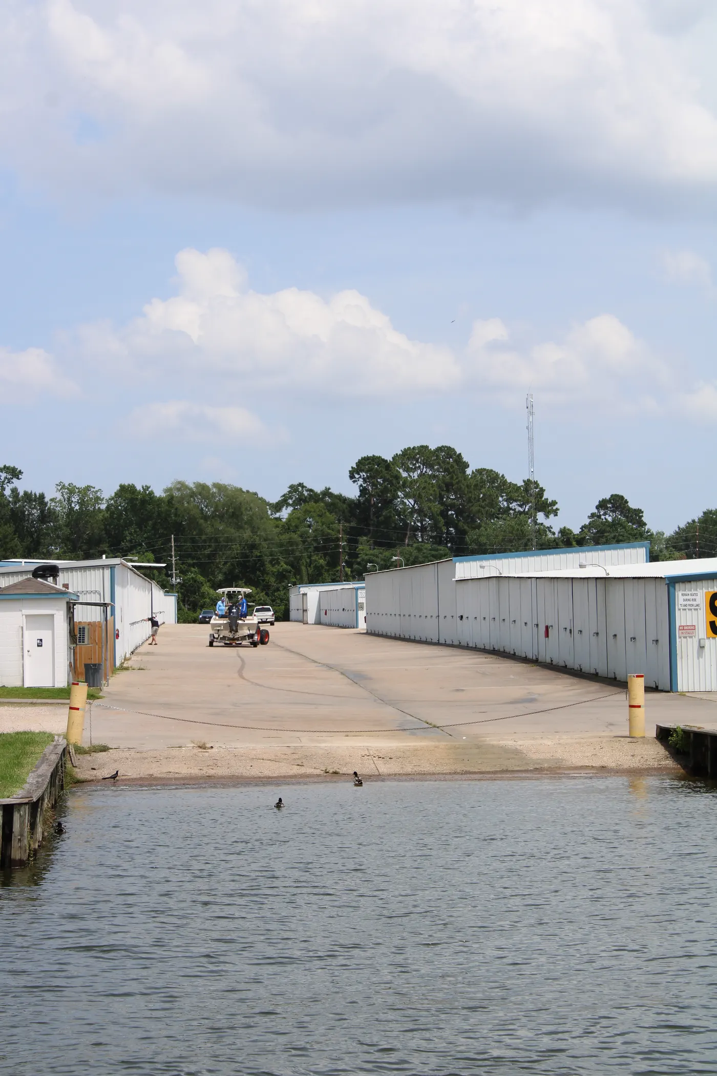 Sunset Shores RV Park on Lake Conroe — photo 29